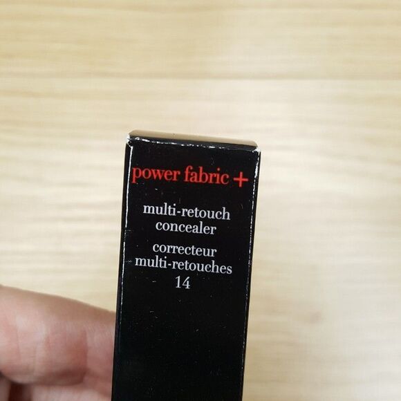 Giorgio Armani Power Fabric + Multi Retouch Concealer Corrector # 14 - Picture 3 of 4